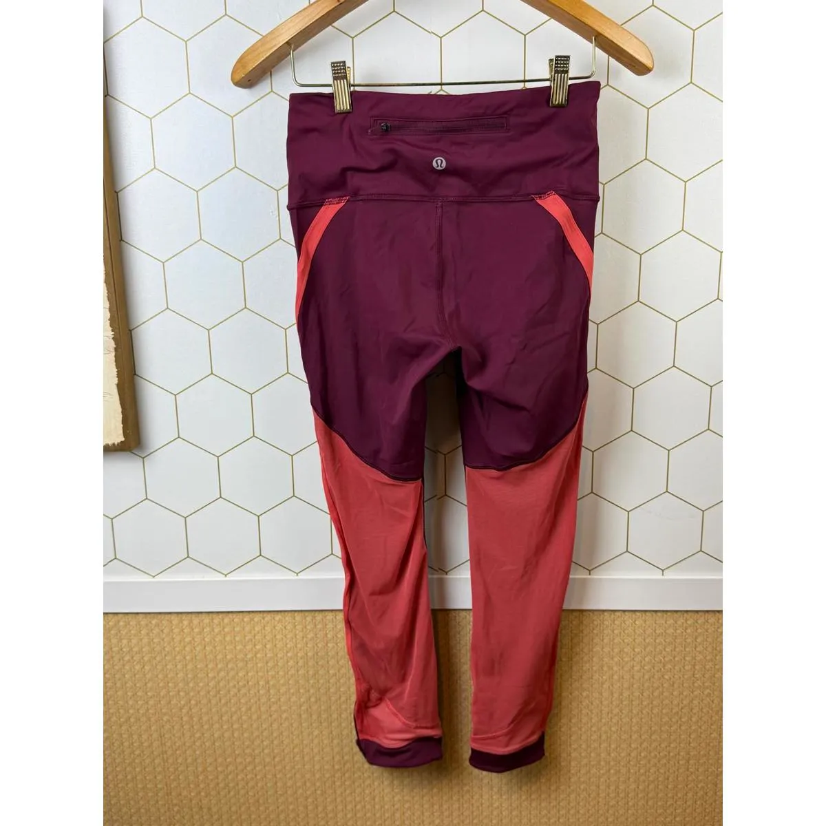 Lululemon Zip The Line Crop *23 Deep Ruby / Poppy Coral - Size - 6 - Image 7