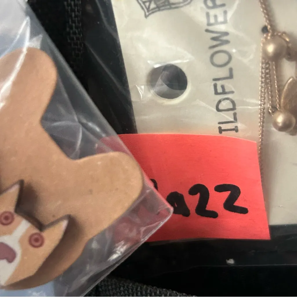 Cute dog pitbull Earrings Tan - Image 5