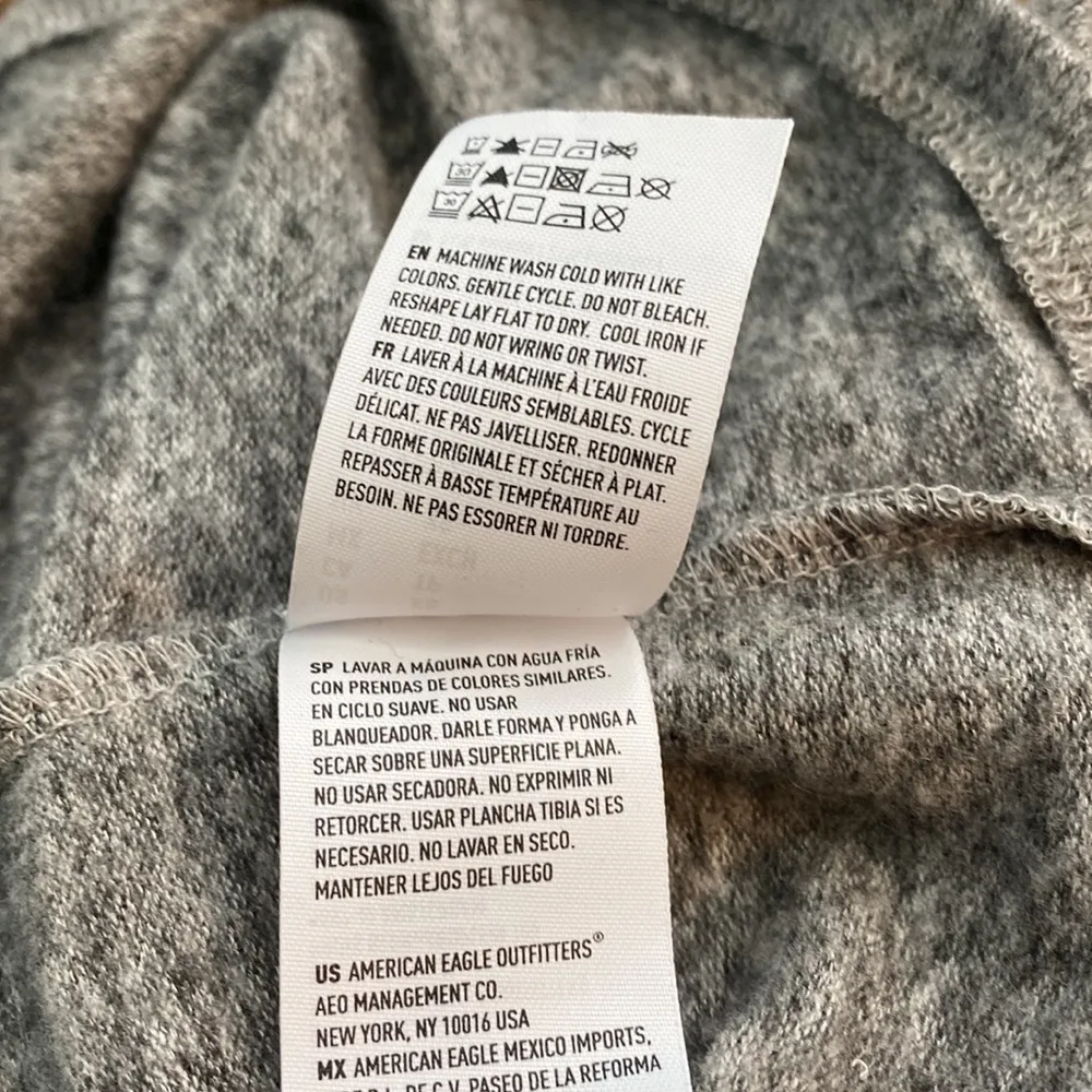 American Eagle XS Soft & Sexy Speckled Brown Button Down Cardigan Preowned - Image 6