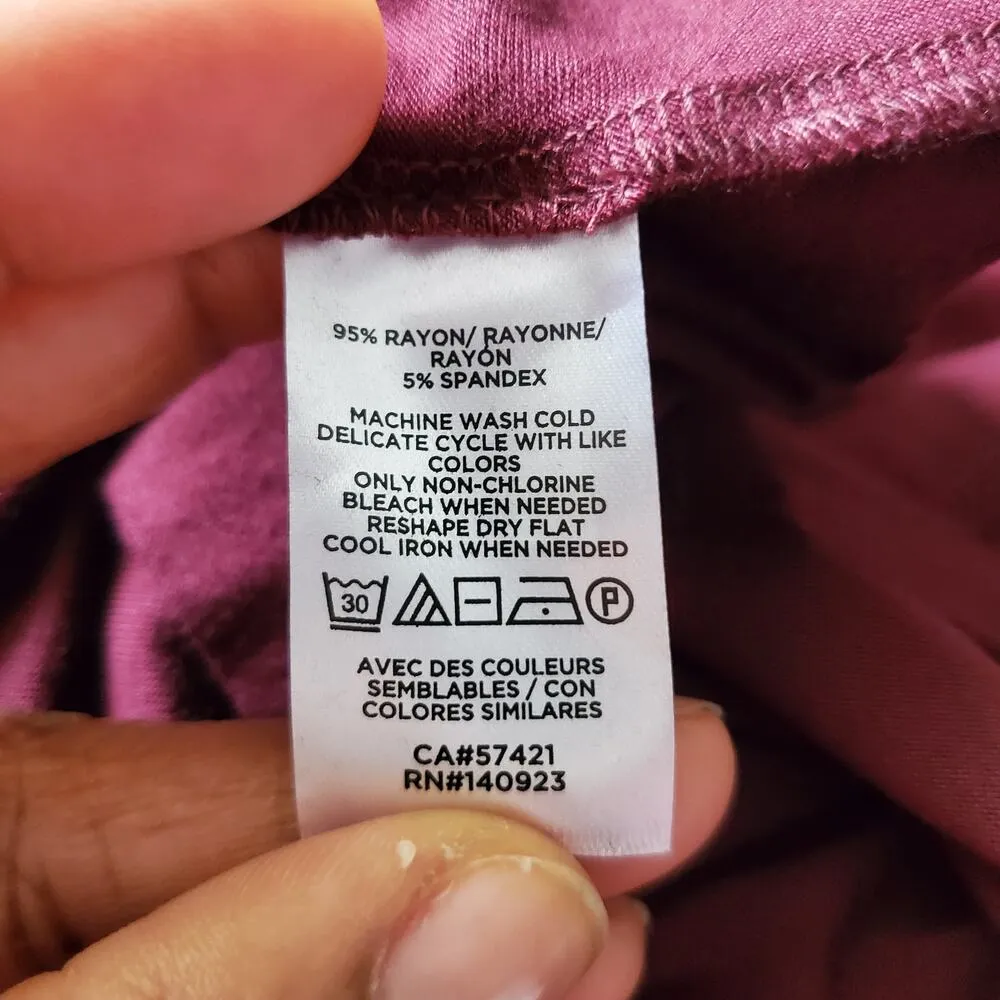 LOFT Maroon Long Sleeve Lightweight Turtleneck Size L - Image 6