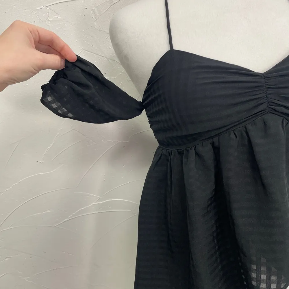 Urban Outfitters Jesse
Halter - Image 7