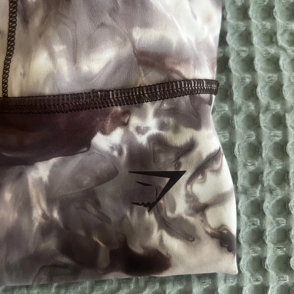 Gymshark Elevate Longline Sports Bra
Size M - Image 3