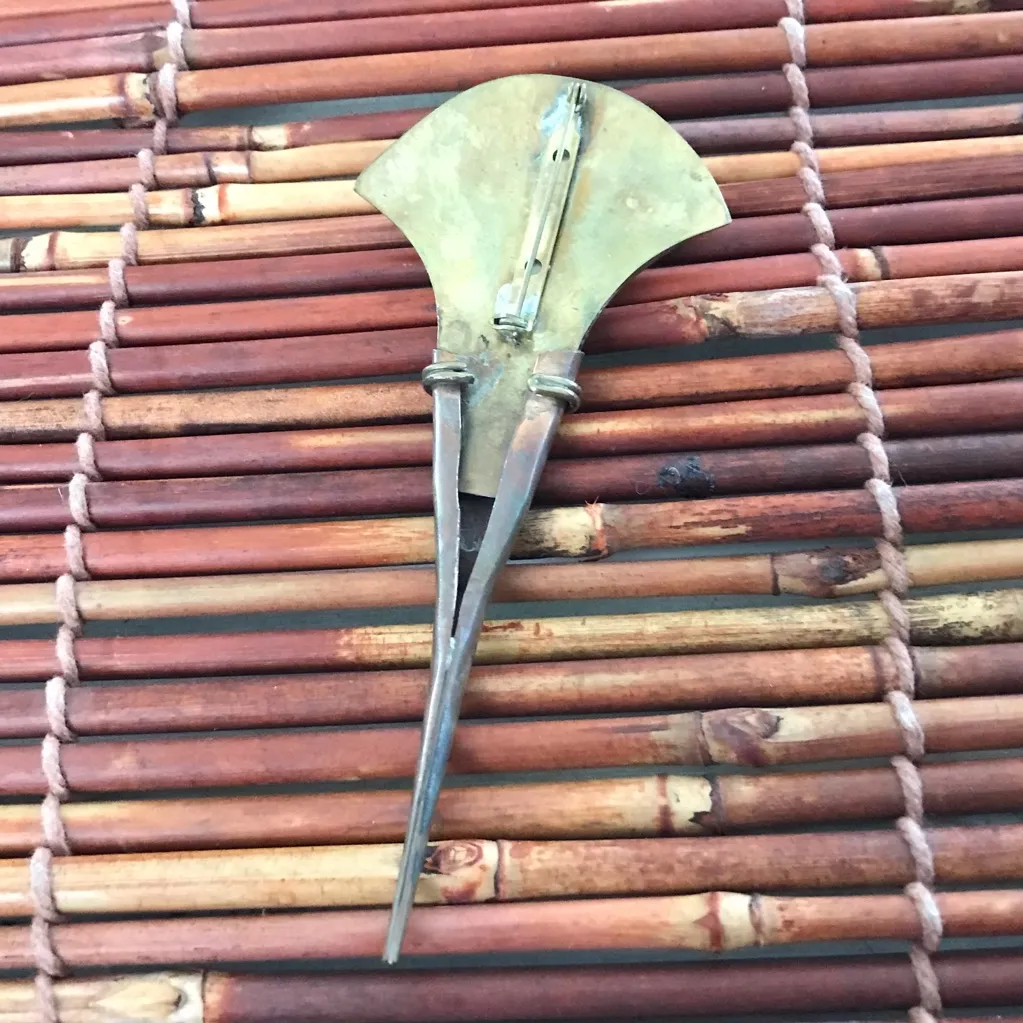 Vintage 1990’s Artisan Brass Brooch/Pin Gold - Image 2