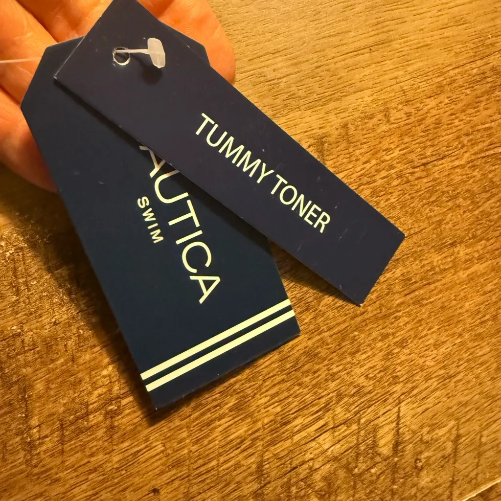 New NAUTICA WOMENS SIZE XL Printed one piece Swimsuit Swim - Image 6