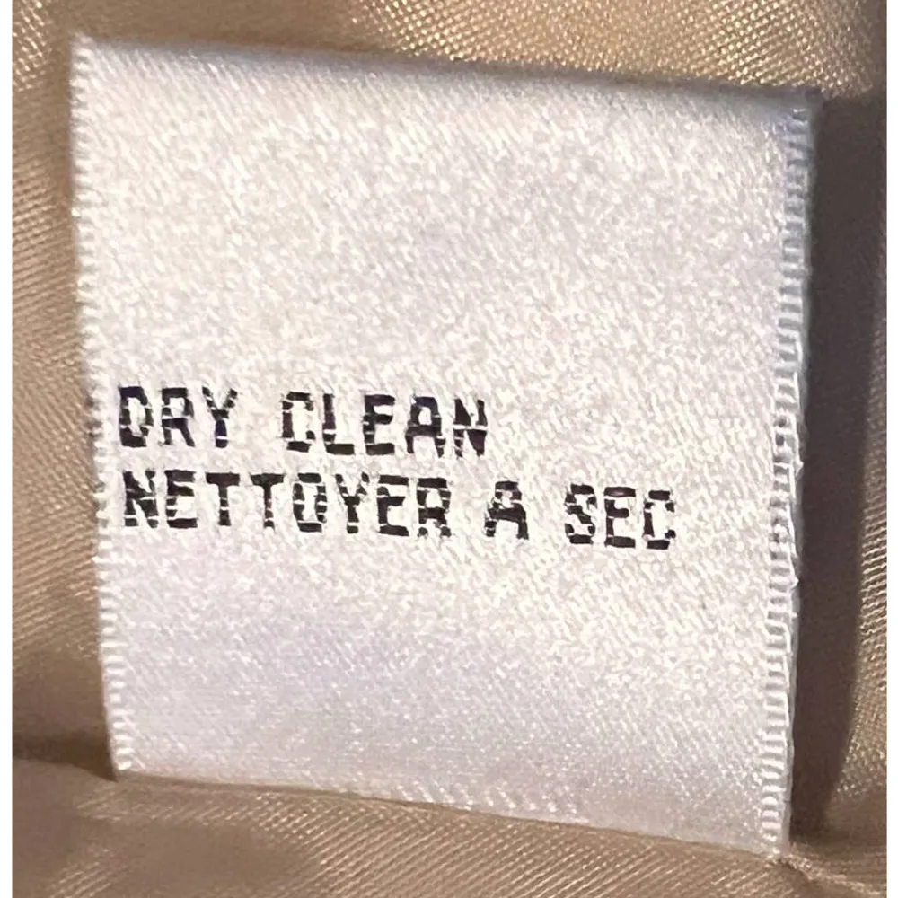 Talbots Women's Pure Silk Dress/ Causal Tan Button‎ Front Jacket Size 6 27" Long - Image 4