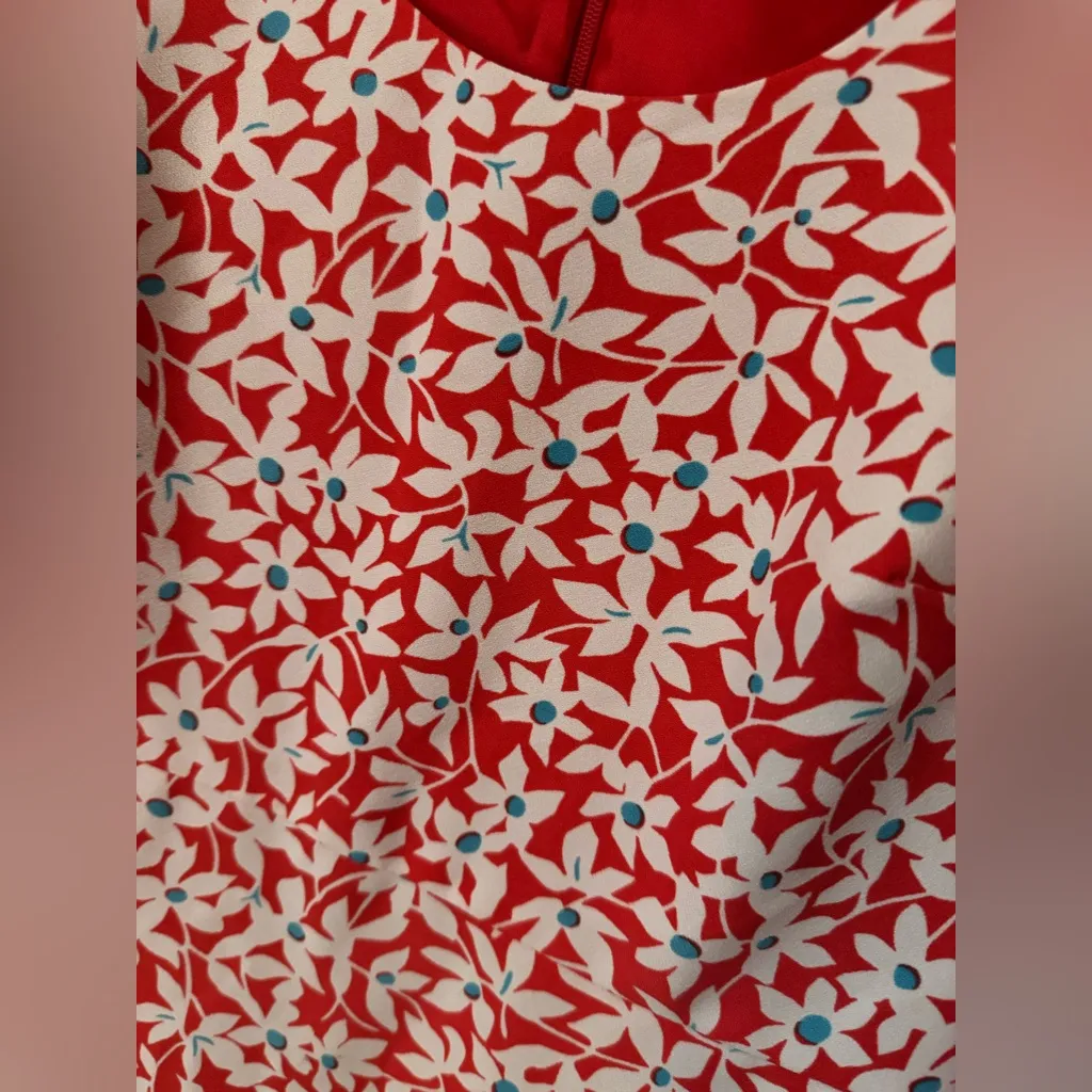 Draper James Red Coral and Blue Floral Ruffle Sleeve Dress - Image 2