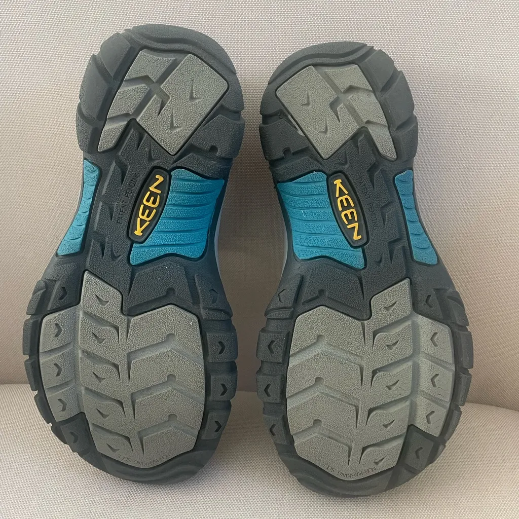 Keen Newport H2 Womens Size 7 Gray Blue Beach Walking Outdoor Sandals Shoes - Image 5