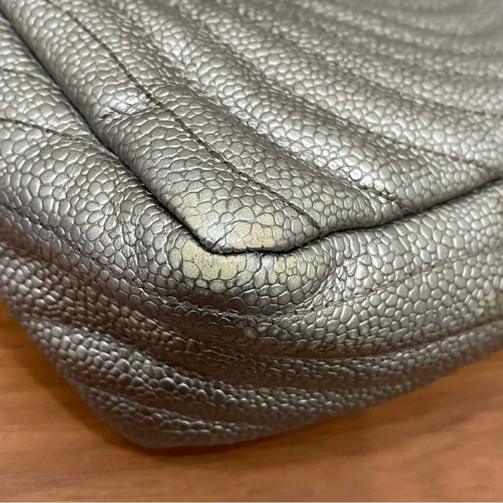 HENRI BENDEL Metallic Silver Pewter Quilted Chain Flap Shoulder Crossbody Bag - Image 15