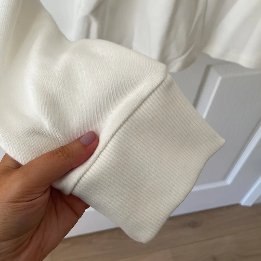 ZARA  floral sweatshirt - Image 4