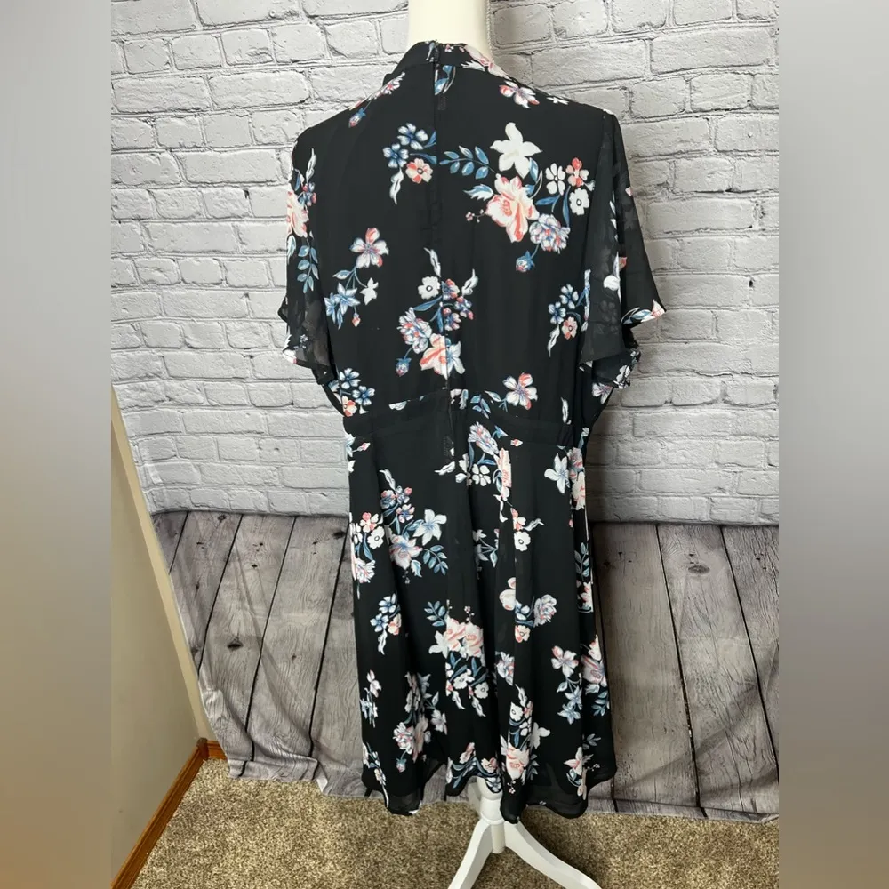 Torrid chiffon aline skater dress size 20 - Image 4