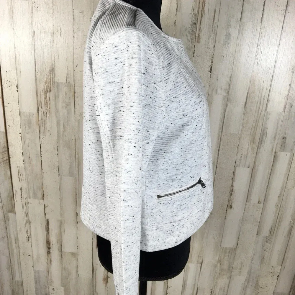 Cupcakes & Cashmere Altima Textured Knit Jacket M - Image 3