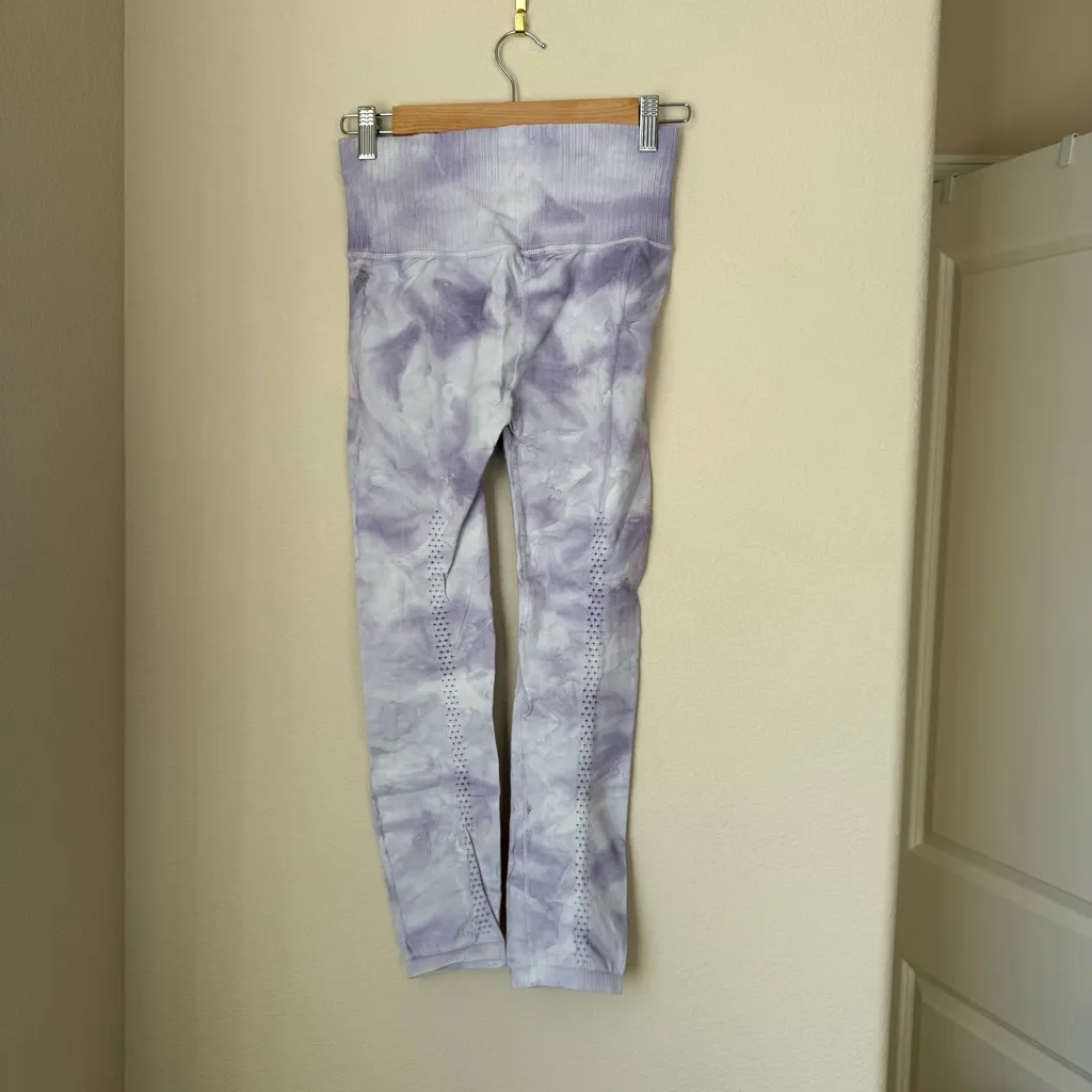 Free People Movement High-Rise 7/8 Length Good Karma Leggings Purple Marble M/L - Image 2