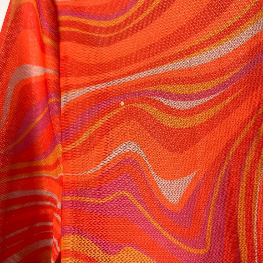 Boutique Halfheart Orange Sunset Trippy Swirl Half Sleeve Top S - Image 4