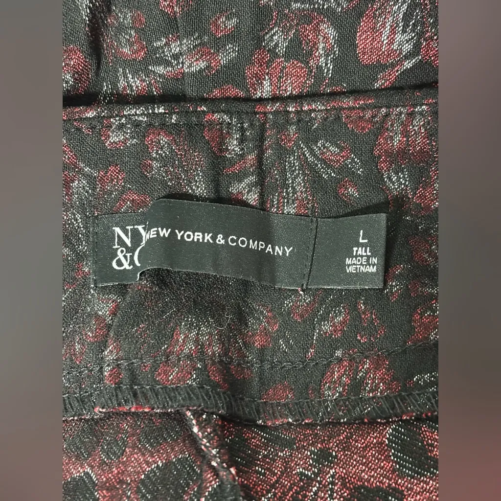 New York & Company Black/Red/Silver Patterned Leggings Black Size undefined - Image 2