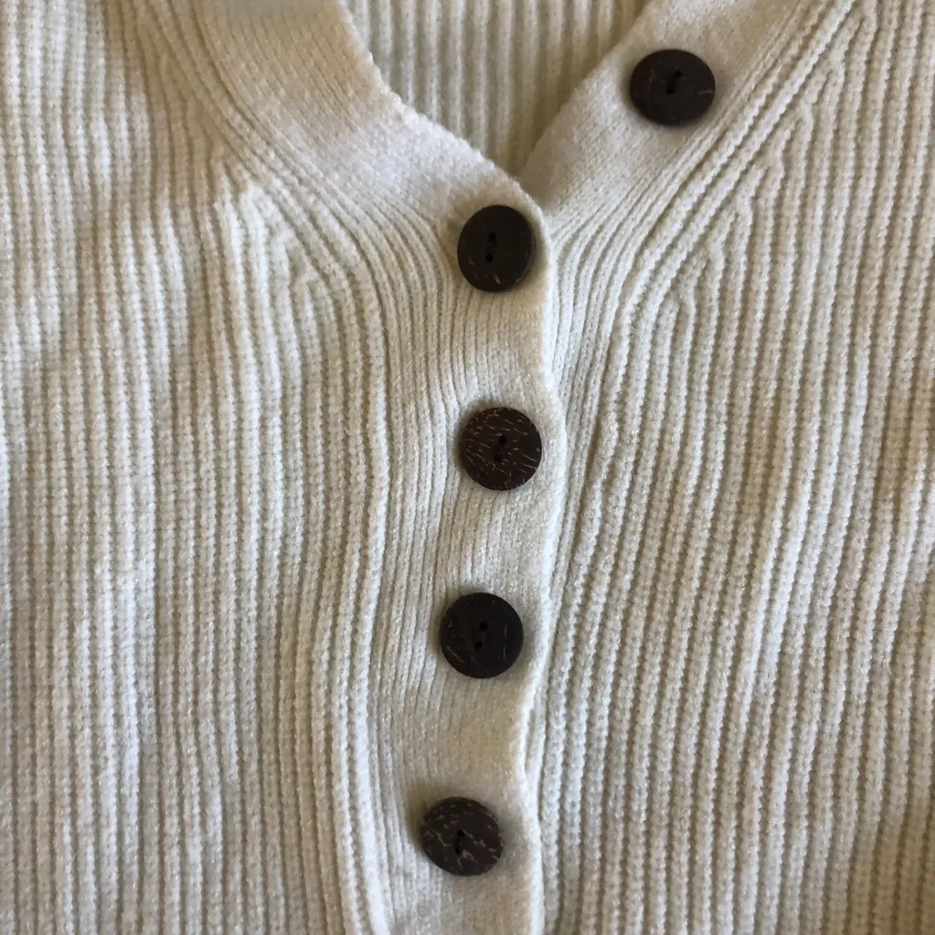 C Dreamers Cream Chunky Knit Ribbed Crop Women’s V Neck Sweater Size S/M - Image 8