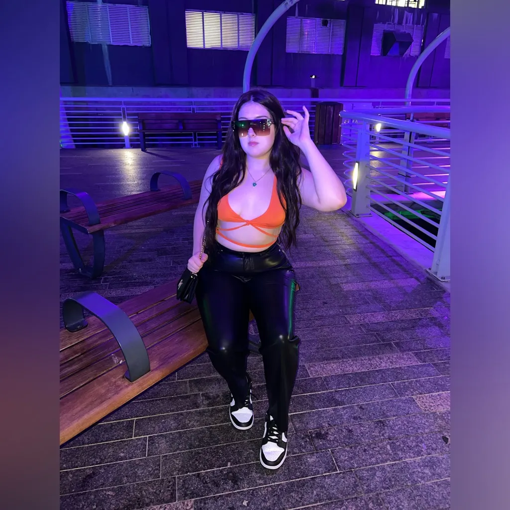 Two piece pant and top set Size M - Image 2