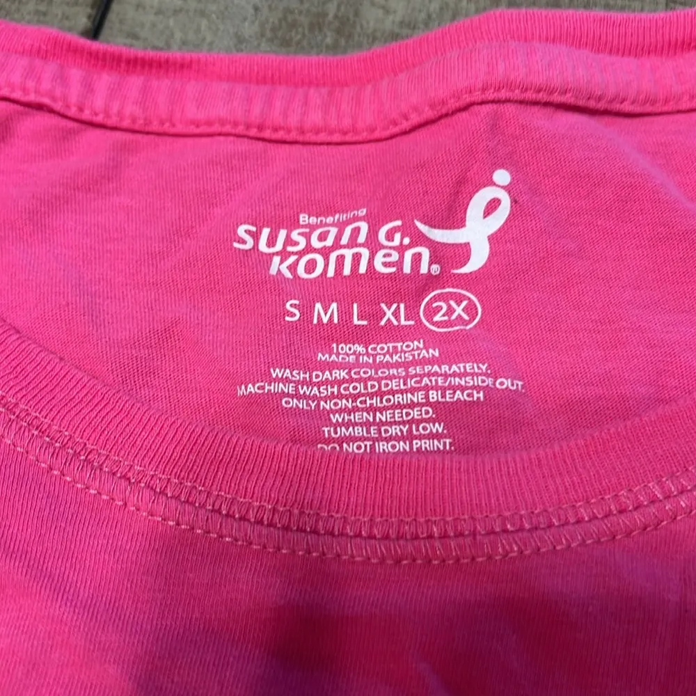 Susan G. Komen pink ribbon varsity style tee Size XXL - Image 3