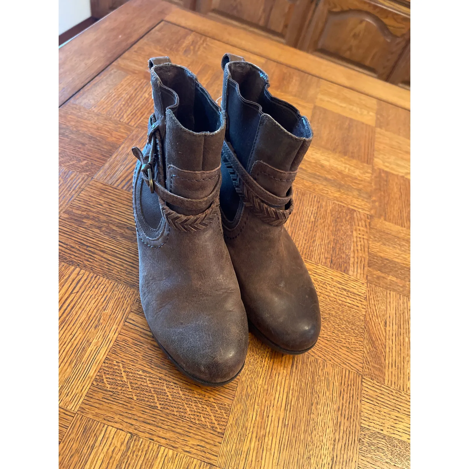 UGG KREWE PULL ON ANKLE BOOT - Image 3