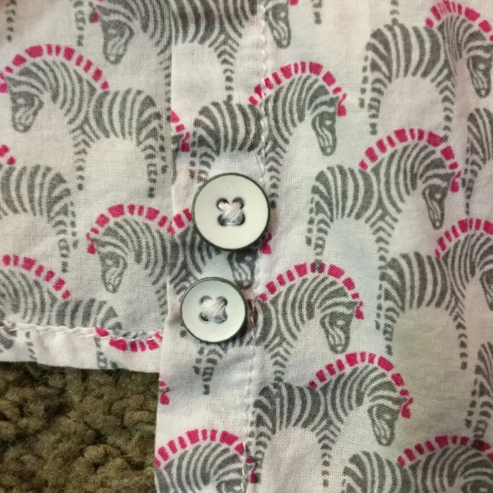 GH Bass & Co Blouse Sz S Gently Used - Image 11