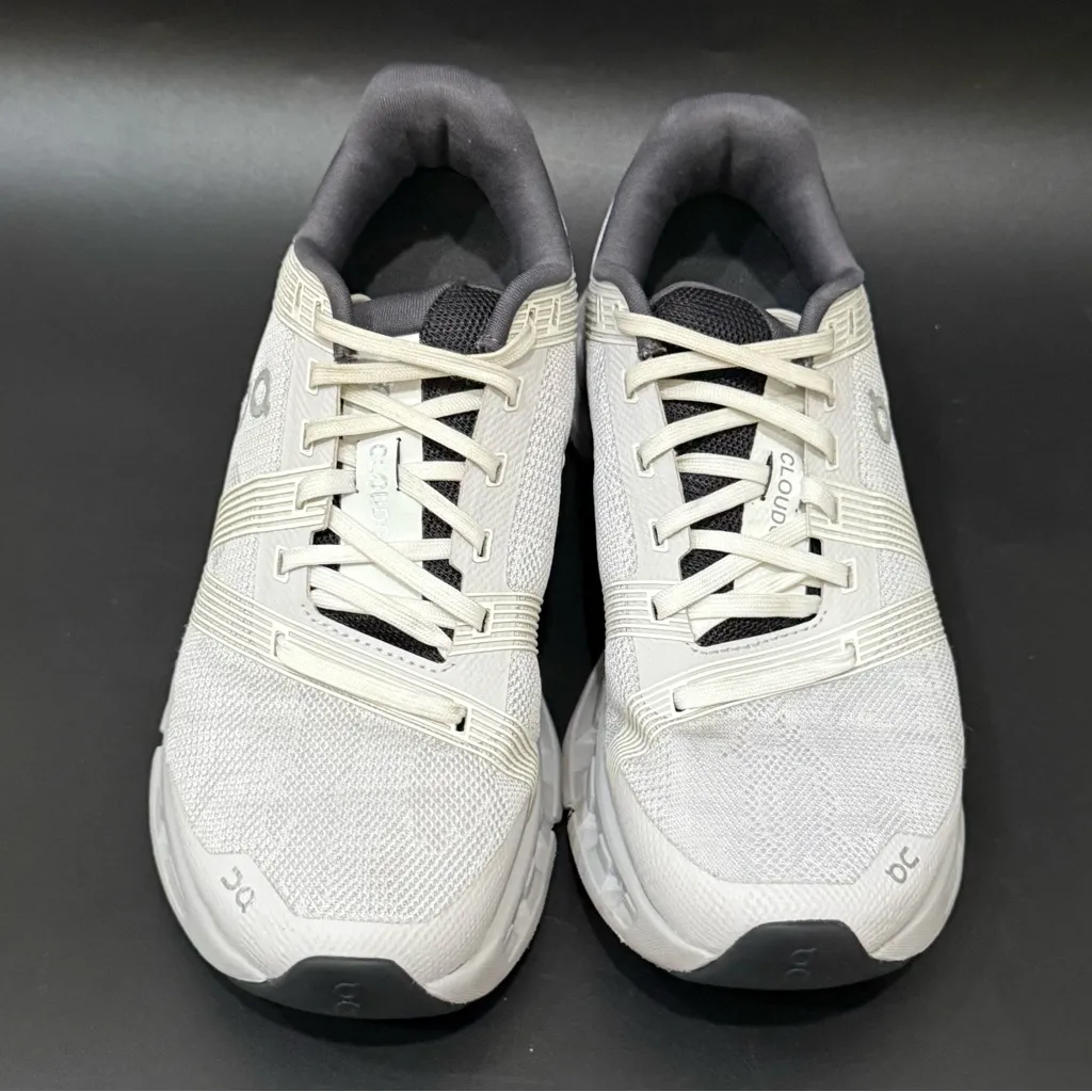 ON Cloud Cloudgo Running Shoe in White/Glacier Women’s Size 6 White - Image 2