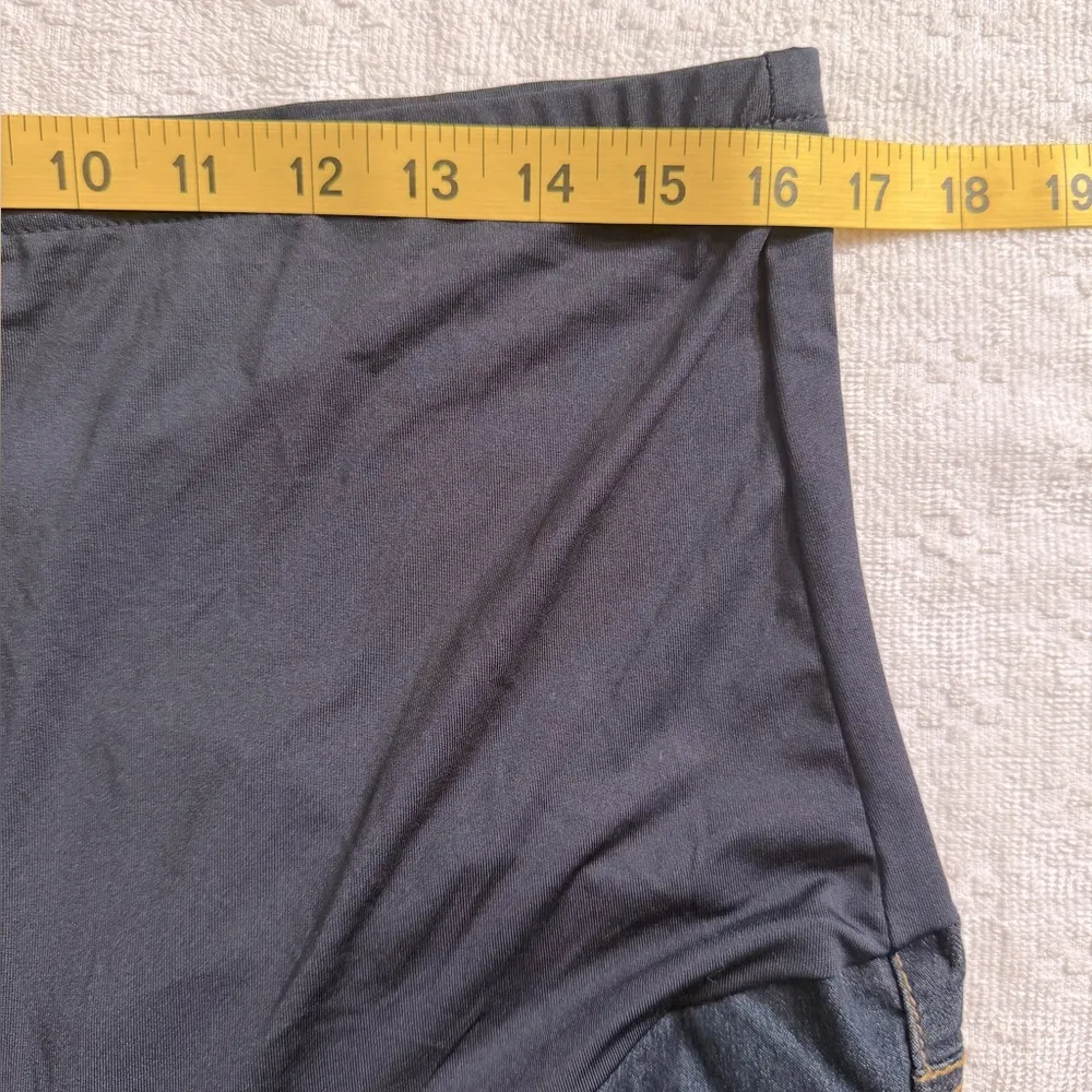 Times Tigo Blue maternity Jeans with Stretchy Fit and Tapered Design Size 1X - Image 3