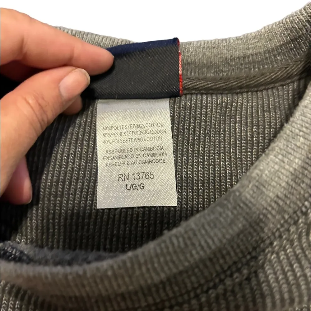 vintage grey flyers sweatshirt size large - Image 9