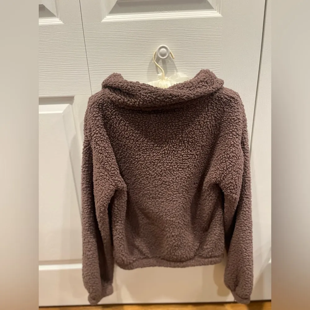 SO sherpa pullover - Image 2