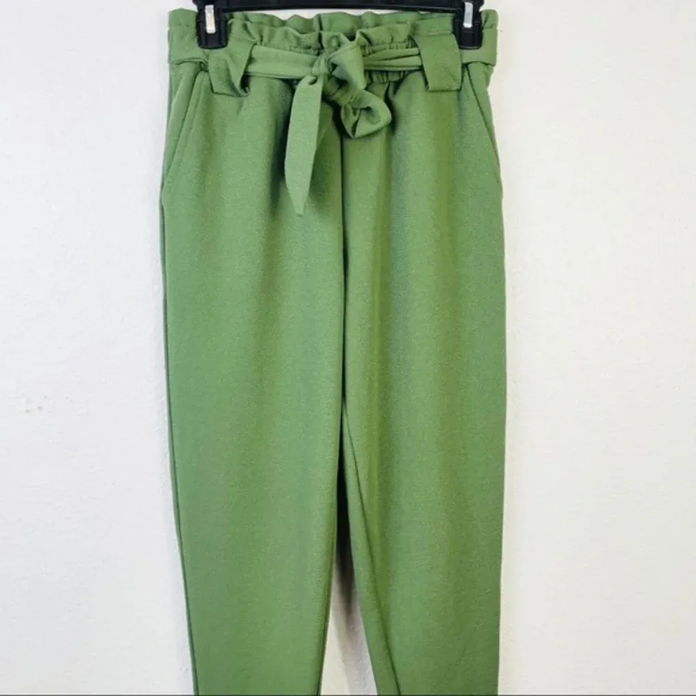 PINK‎ DOT Olive Green Paper Bag Pants Size Small - Image 2