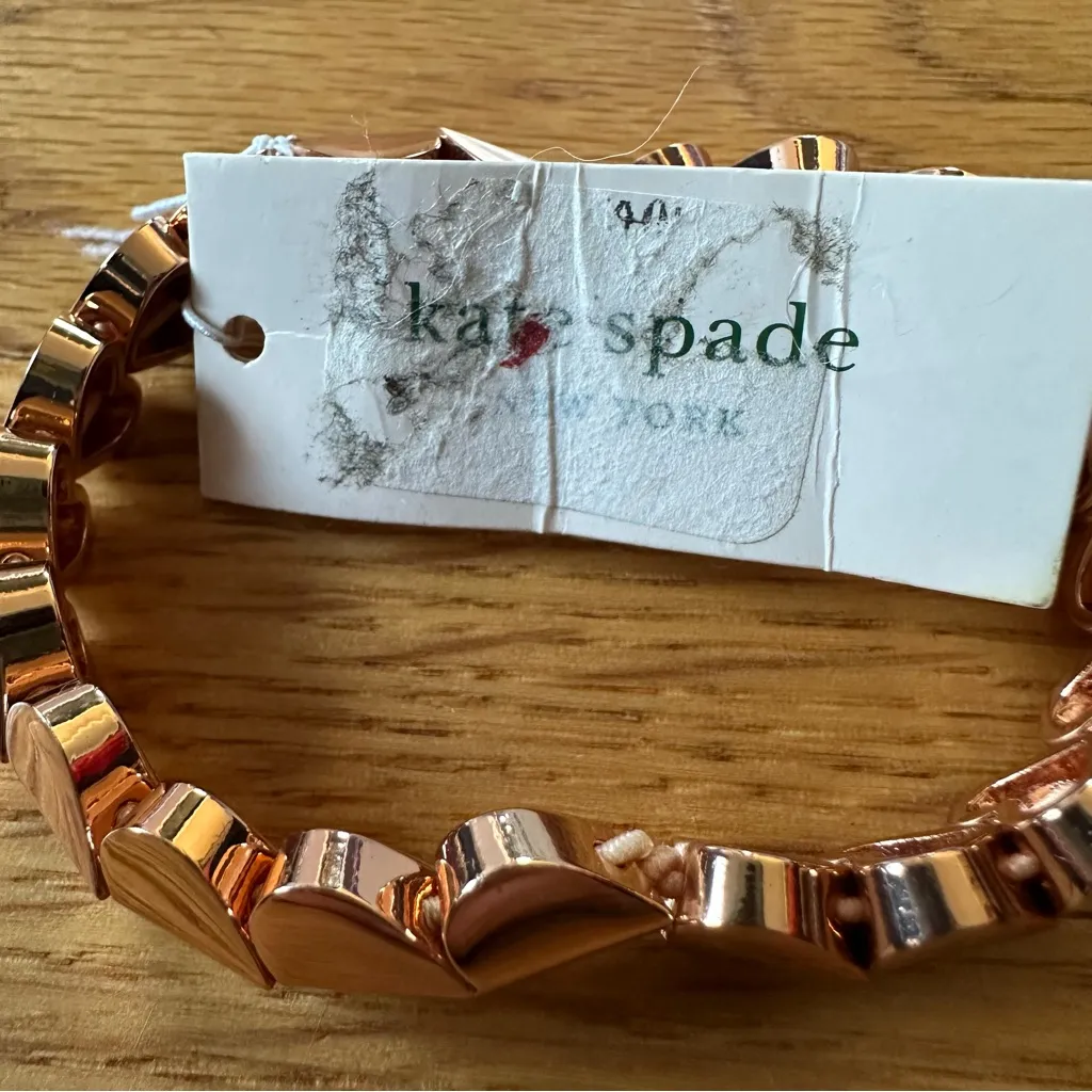NWT Kate Spade Heritage Spade Heart Stretch Bracelet Rose Gold Tone OS - Image 2
