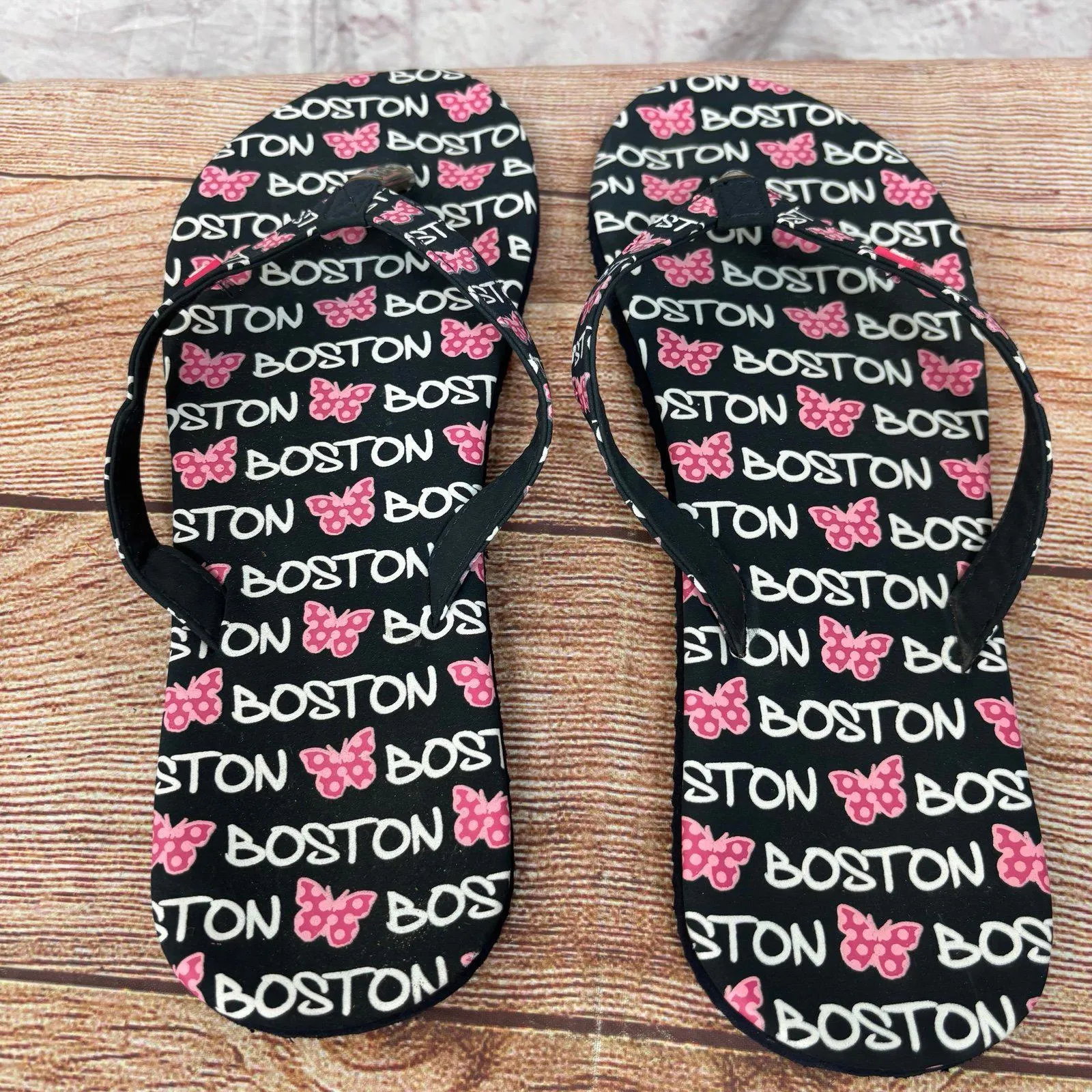 Robin Ruth  Women’s 9/10 Flip Flops - Image 4