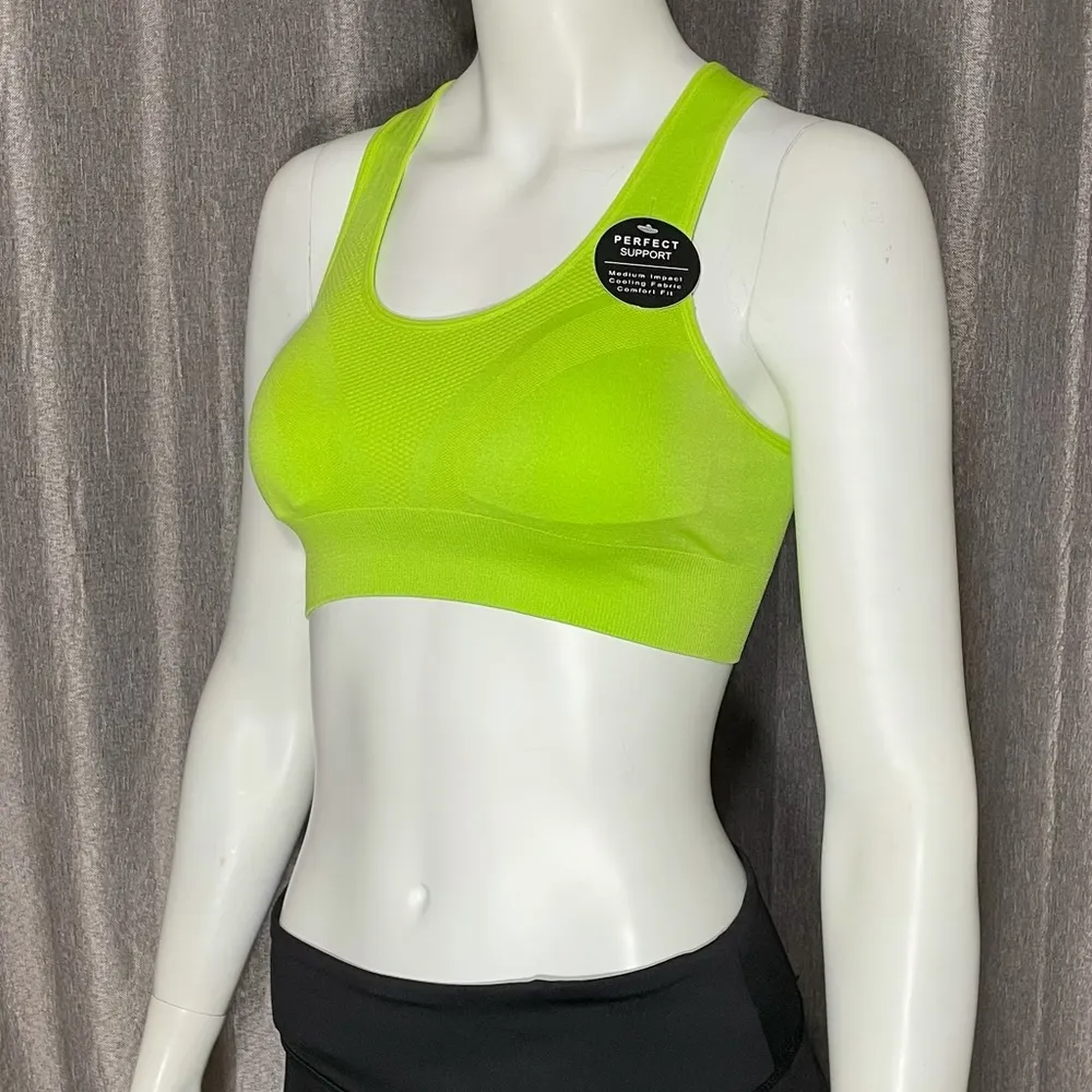 Soho Sport Active Wear Lime Green Sports Top - Image 3