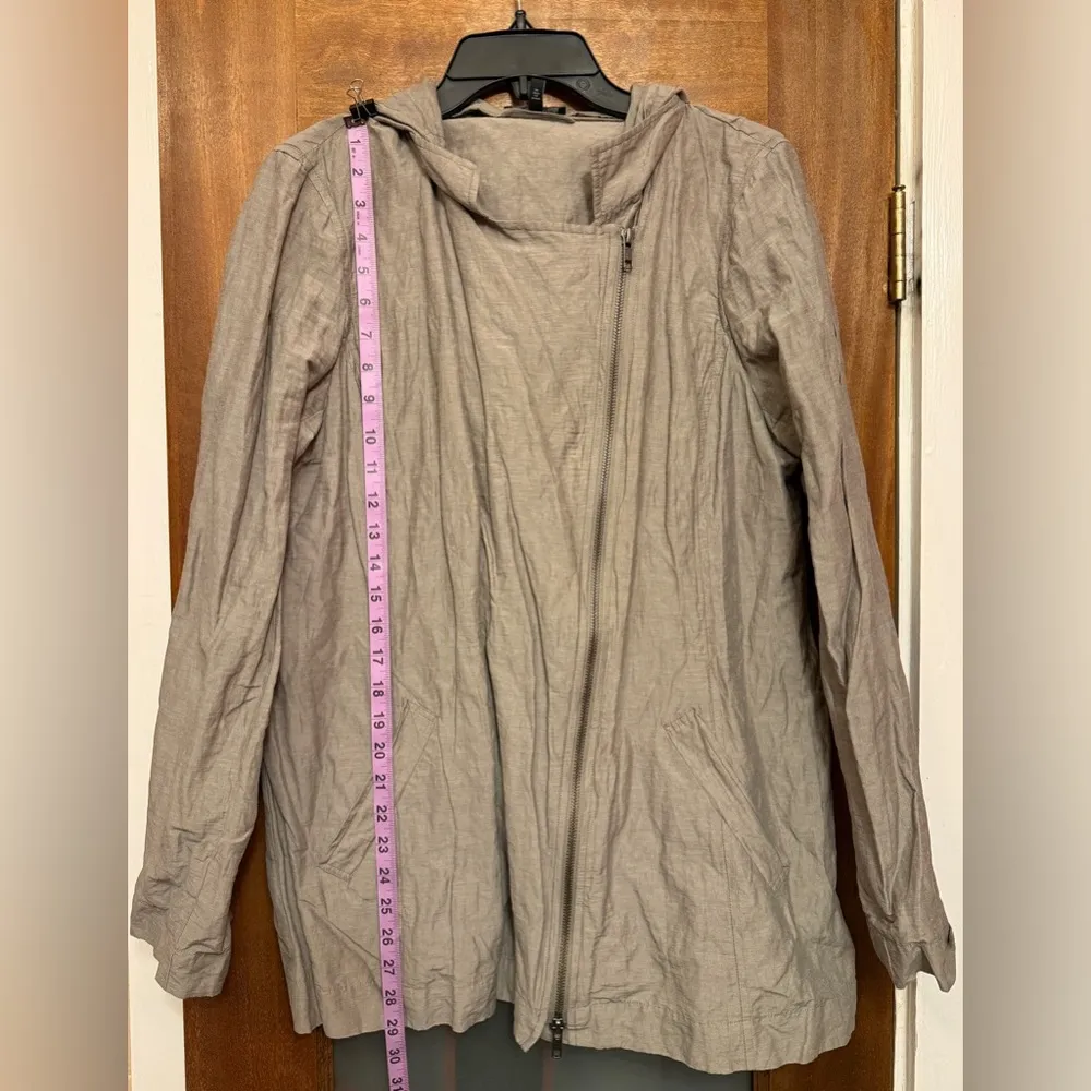 Eileen Fisher Women’s Taupe/Grey Rumpled Asymmetrical Hooded Jacket-Lge - Image 9