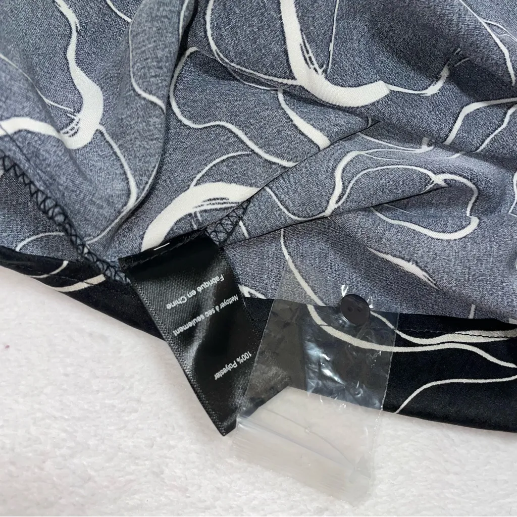 NWT ASTR Asymmetrical One Shoulder Abstract Patterned Blouse size Medium - Image 7