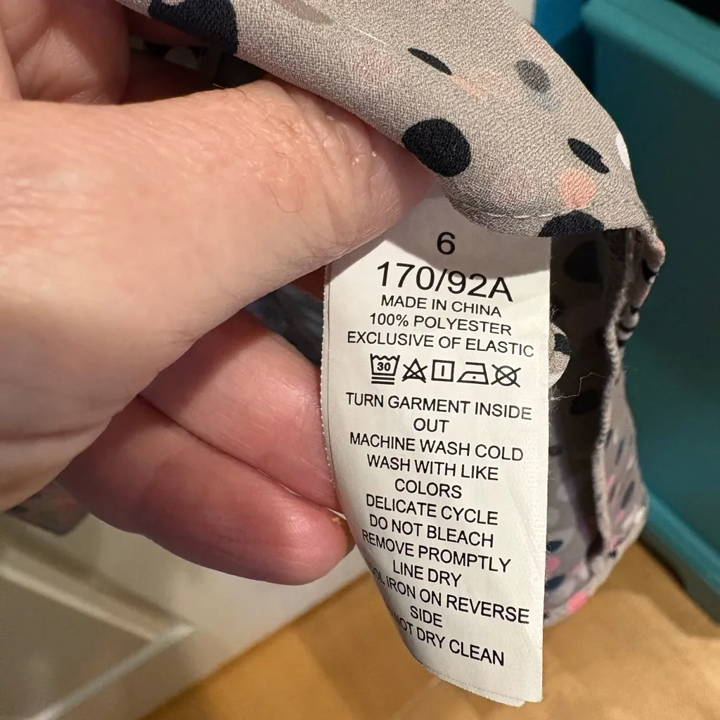 KATE SPADE  Soiree Dot Shirt dress sz 6 taupe shirred back - Image 6