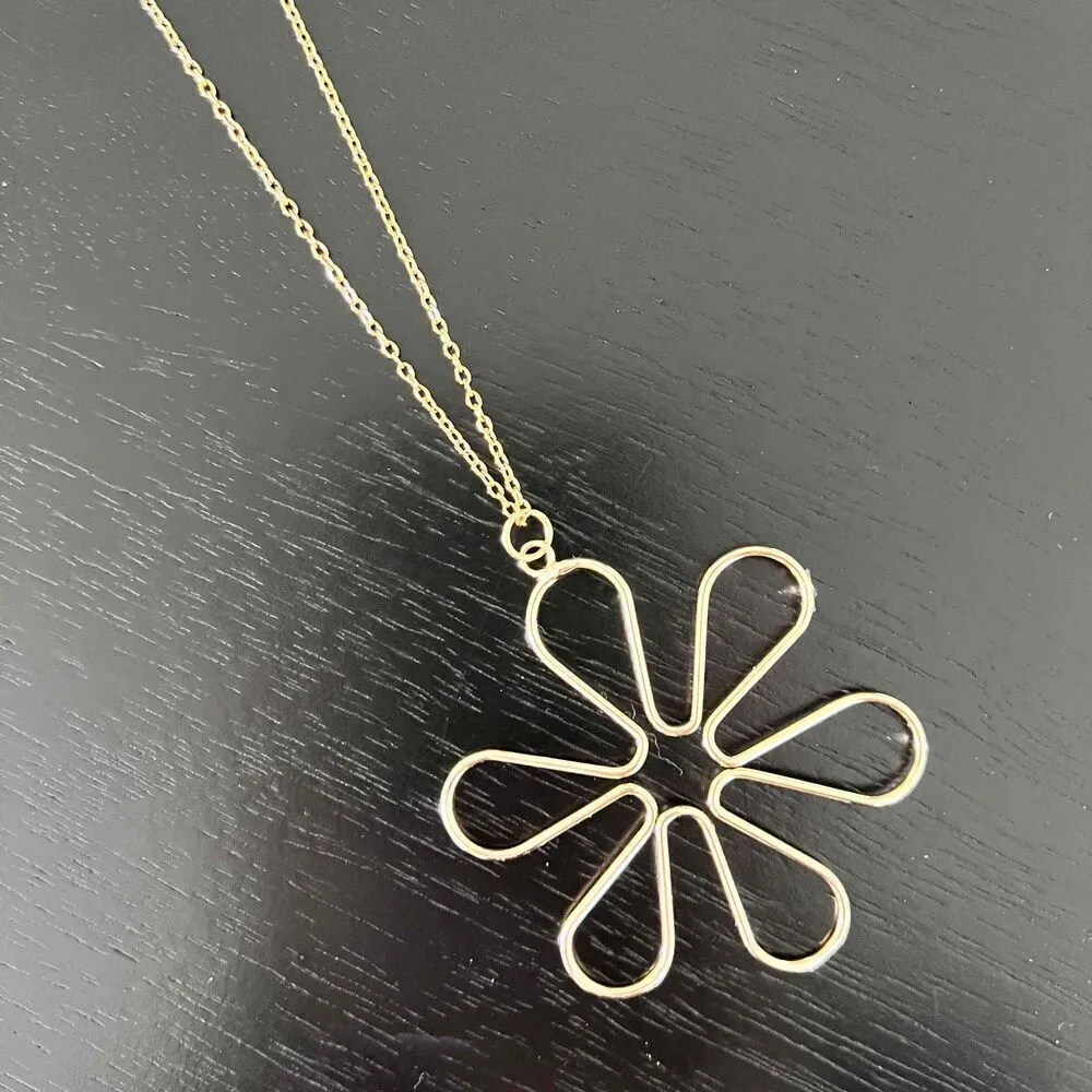 Gold plated Daisy Flower Pendant Necklace Boho stainless steel Jewelry - Image 5