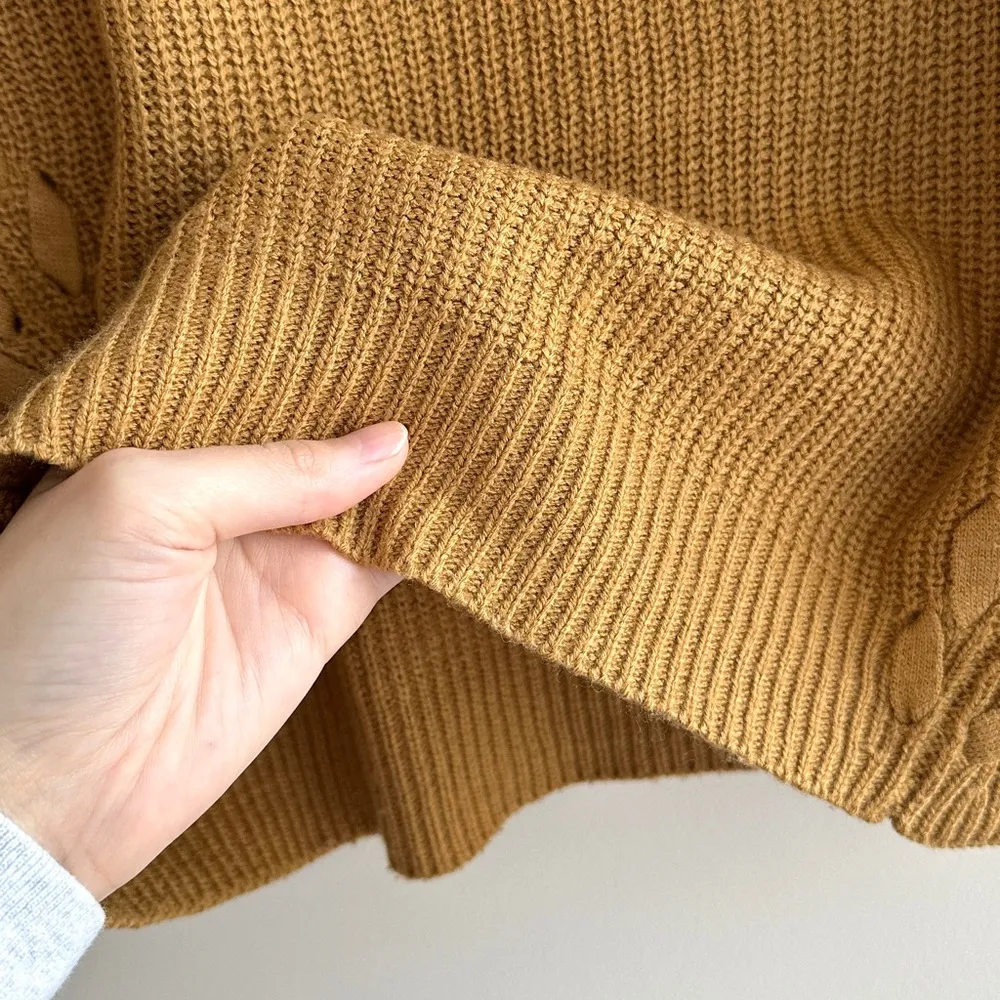 Pink Rose Gold Cable Knit Sweater, Crewneck Sweater, Size Medium - Image 9