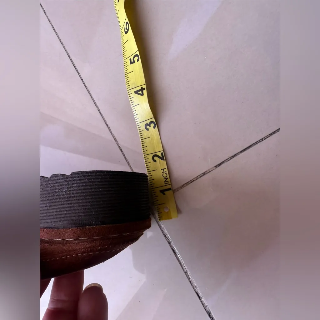 Donald J. Pliner Sport Shoes Unisex 8 M Brown Mules Made in Italy Vibram Soles - Image 3