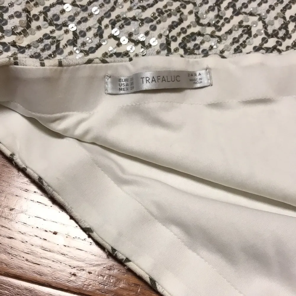 Zara sequin beaded mini skirt - Image 3