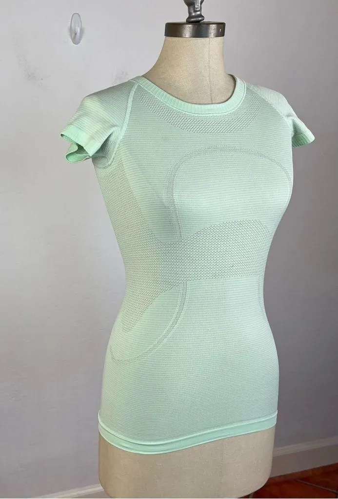 Lululemon Swiftly Tech Short Sleeve Crew in Rip Tide - Image 3