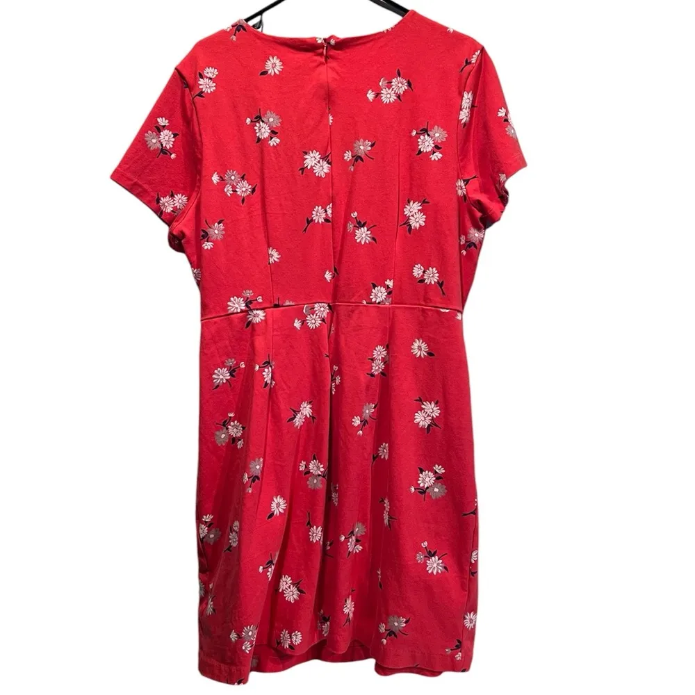 Old Navy Dress Womens XXL Red Flower Short Sleeve Mini Pencil Fit Flare - Image 2