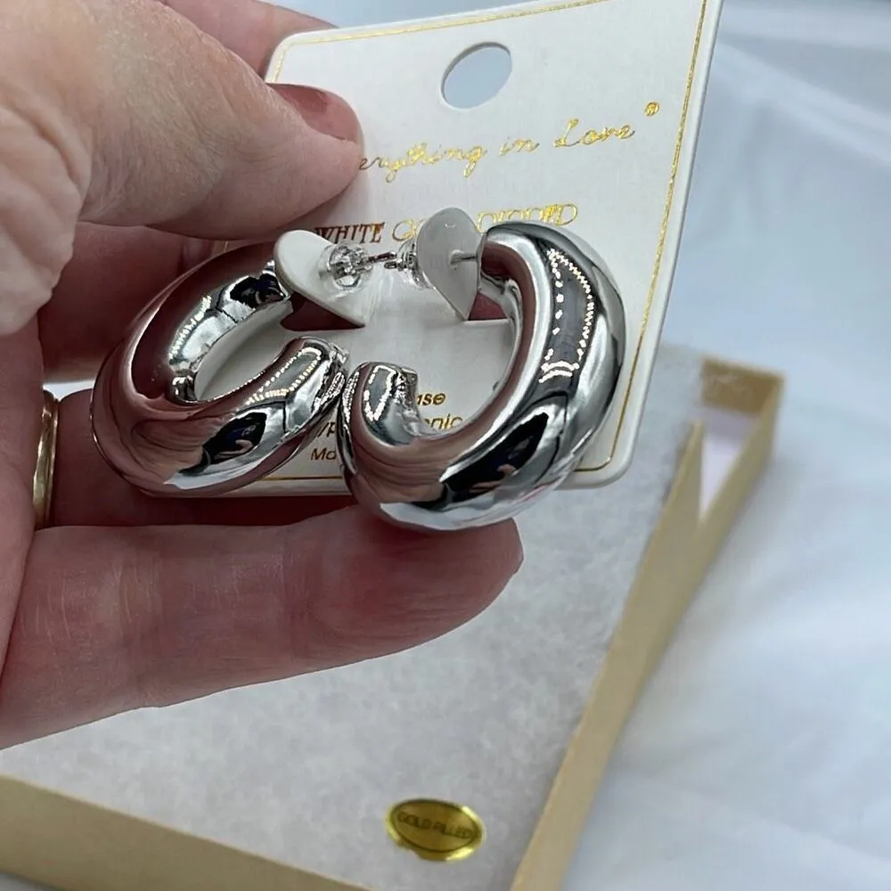 NWT 14K GP “Do everything in Love “ big puffy hoops - Image 5