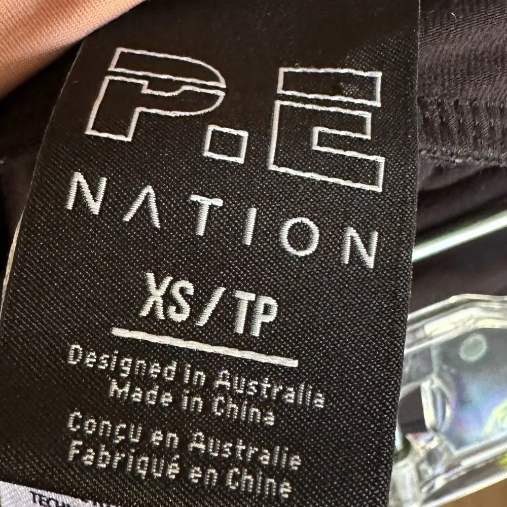 P.E. Nation Match Play Legging in Black Pink Size XS Athletic Outdoor Sport - Image 6