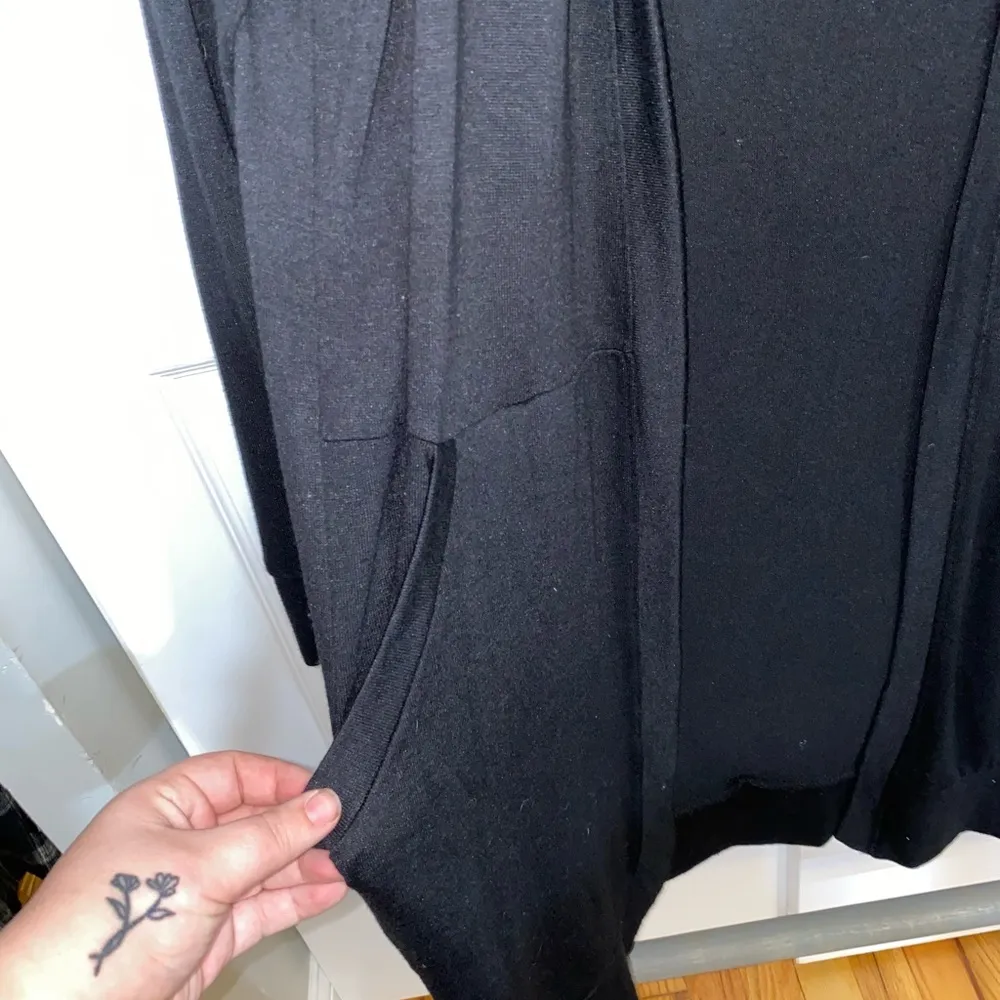 Forever 21  + black cardigan - Image 4