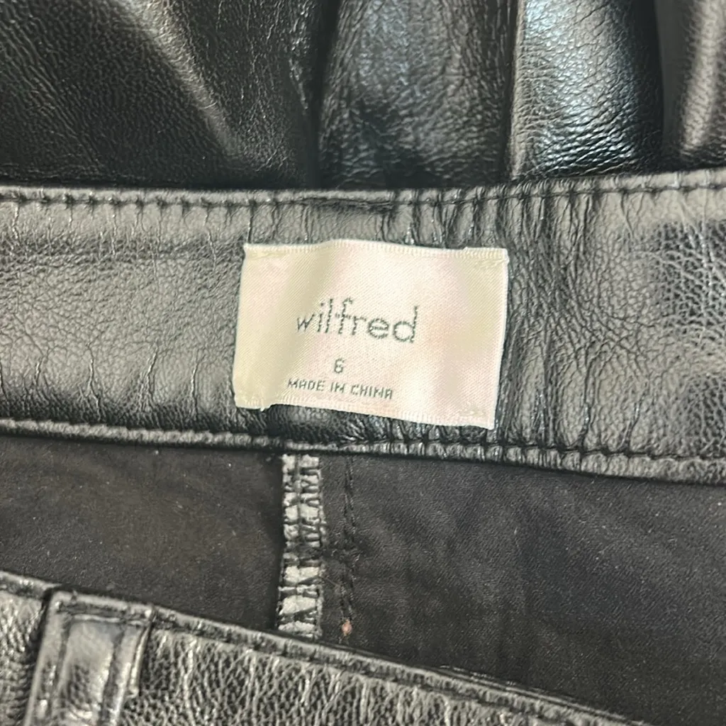 Aritzia Wilfred Melina‎ high rise straight black vegan leather pant Size 6 - Image 5
