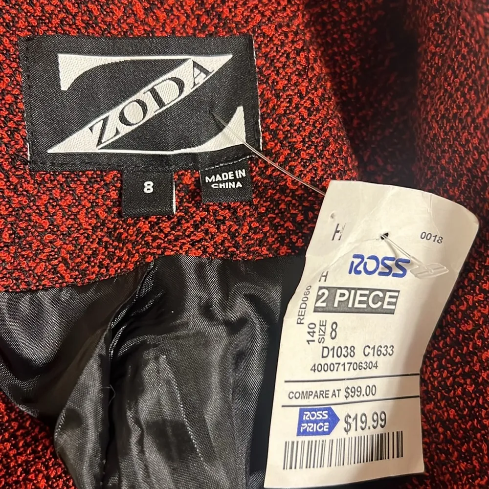 Zoda 2 piece set; reddish, new, size 8 Red - Image 5