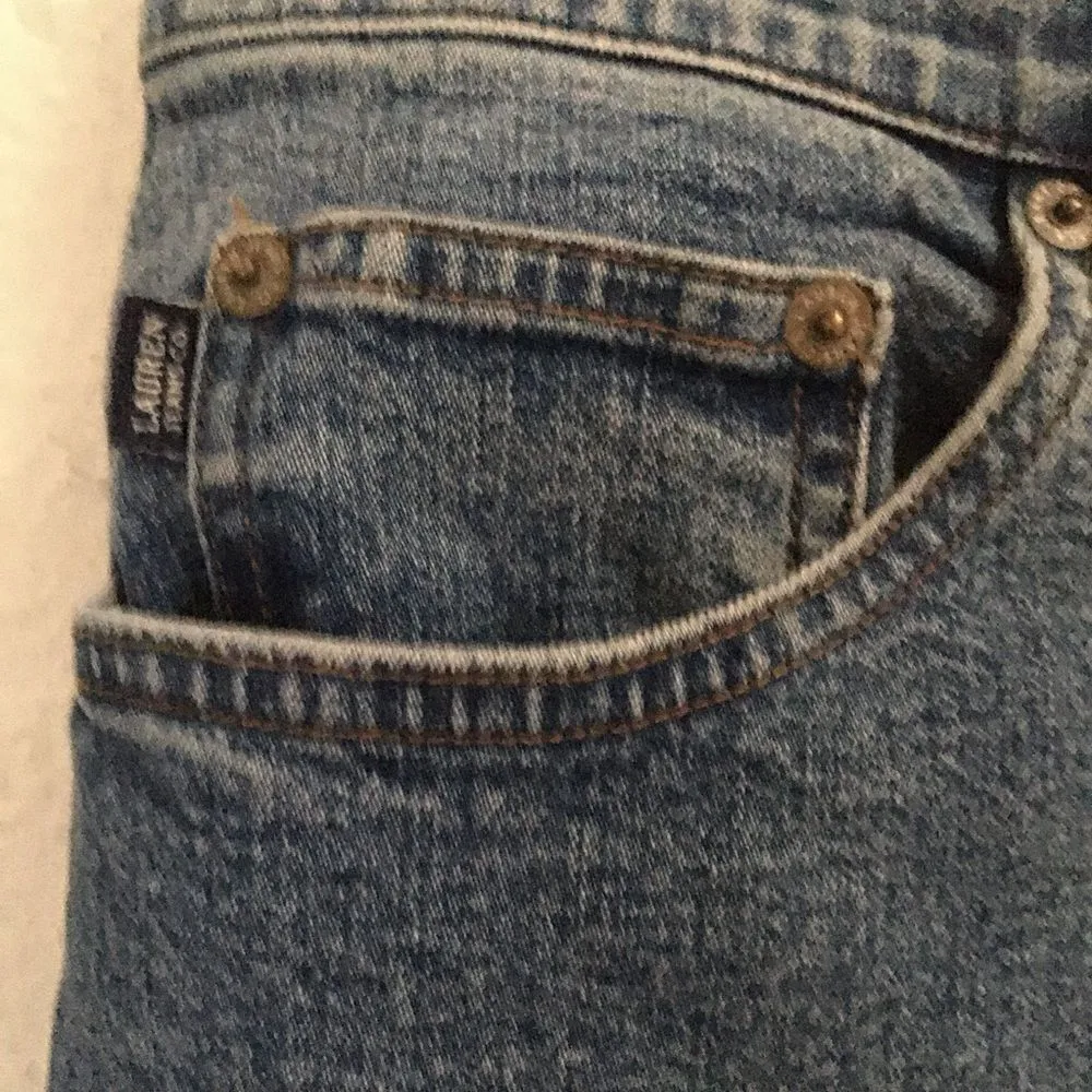 Lauren Jean Co. denim high waisted straight leg mom light wash jeans 10P - Image 3