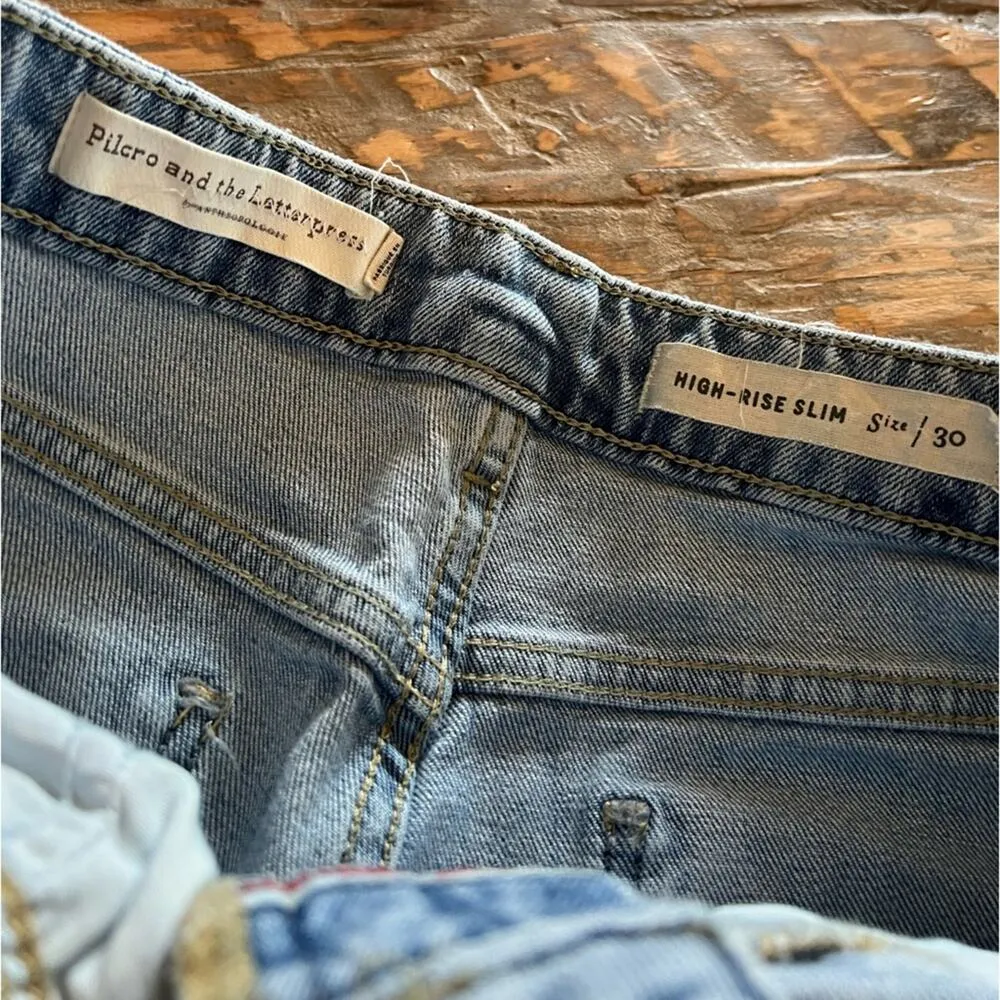 Anthropologie Pilcro and the Letterpress Jeans, High Rise Slim, Size 30, Holes - Image 5