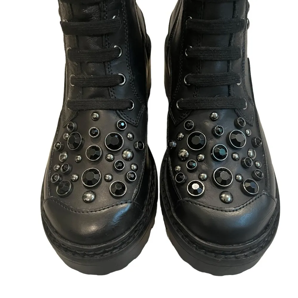 NWOT, KARL LAGERFELD Breck Boot, Sz 6 - Image 6