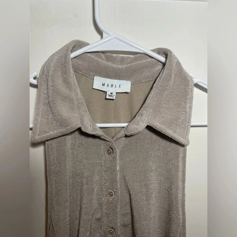 Mable Beige Ruched Button Front Collared Sleeveless Mini - Image 6