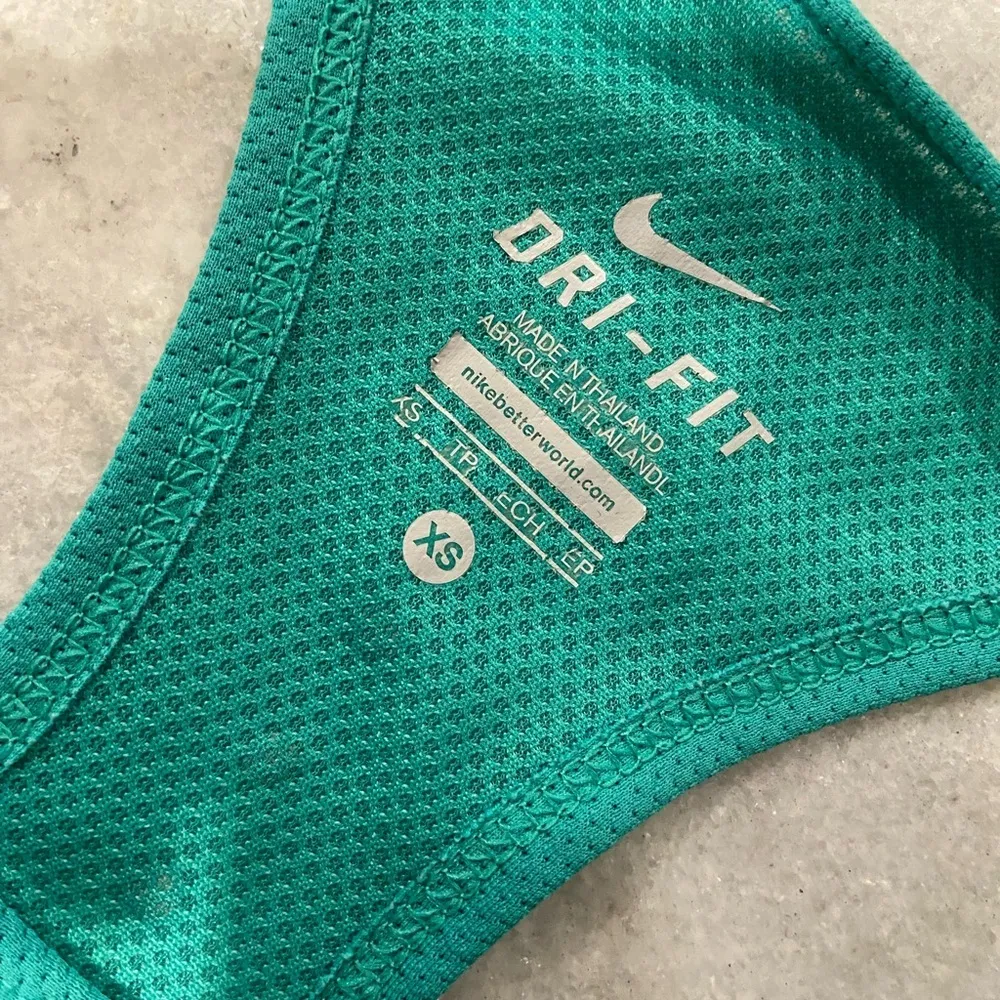 Nike Size XS Turquoise Dri-Fit Racerback Athletic Tank Top Zipper Pocket Running - Image 10